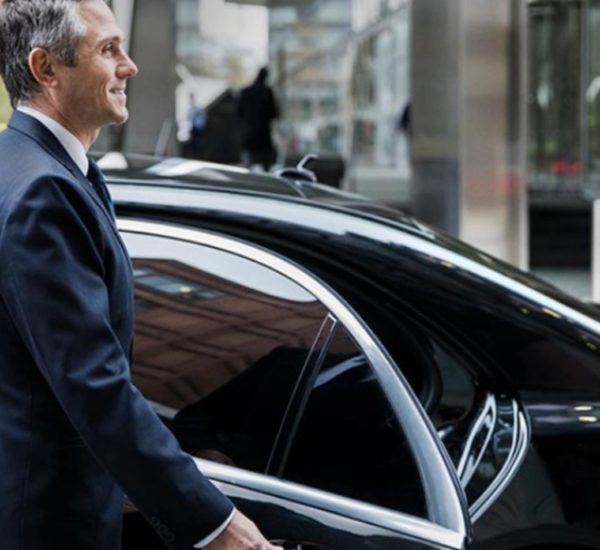chauffeur-service-nice-meet-greet (2) chauffeur-service-nice-meet-greet (2)